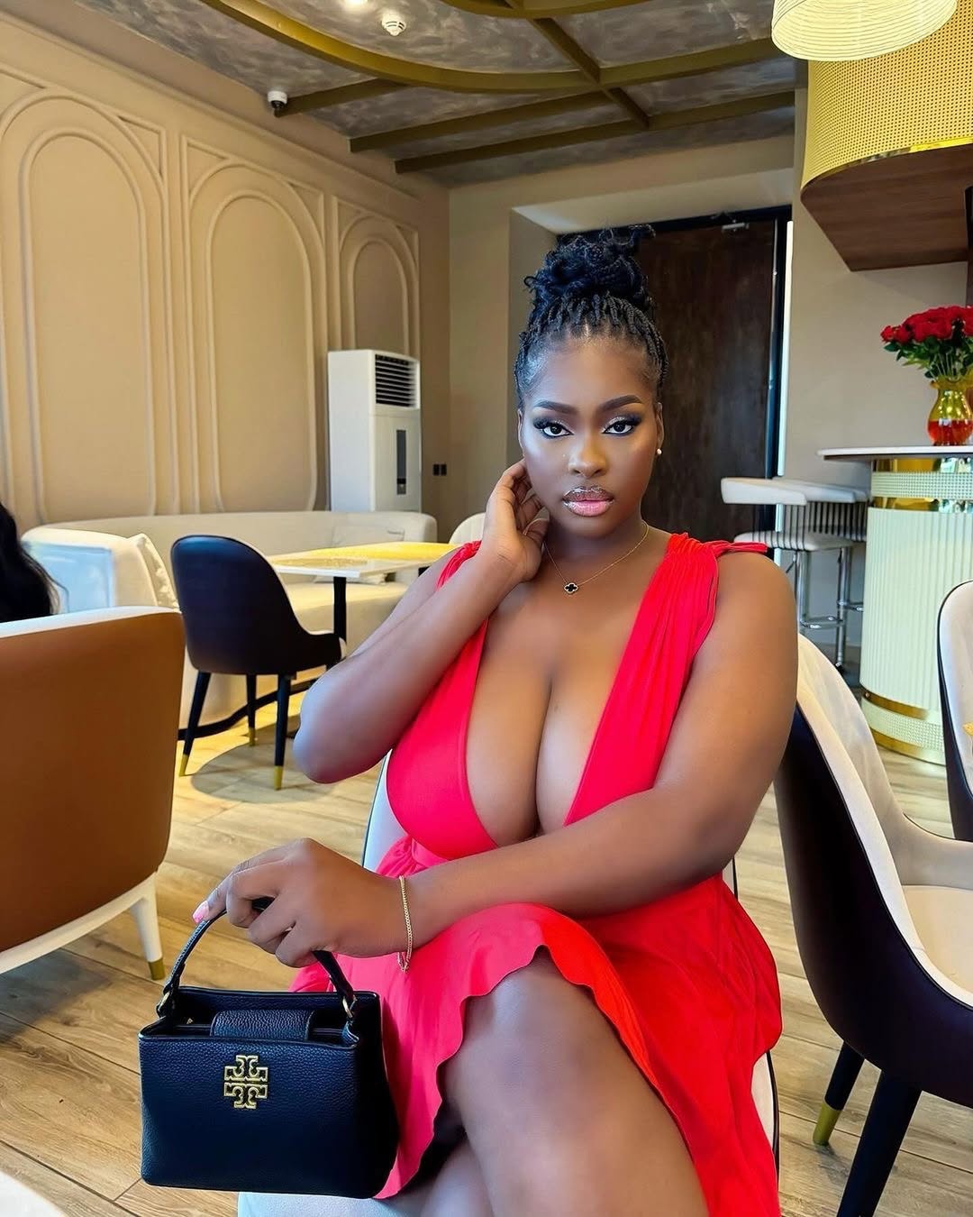 Damilola_44